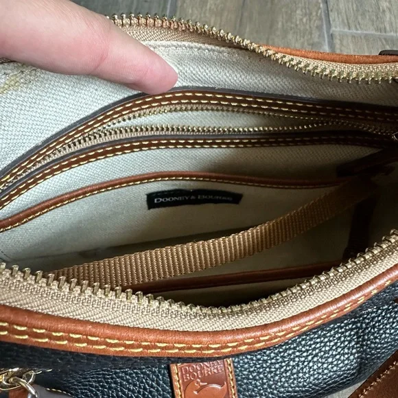 Dooney & Bourke Handbag - Picture 5 of 5